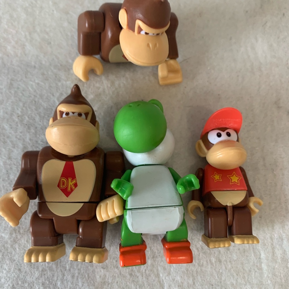 Donkey Kong & Diddy Knex Mini Figures